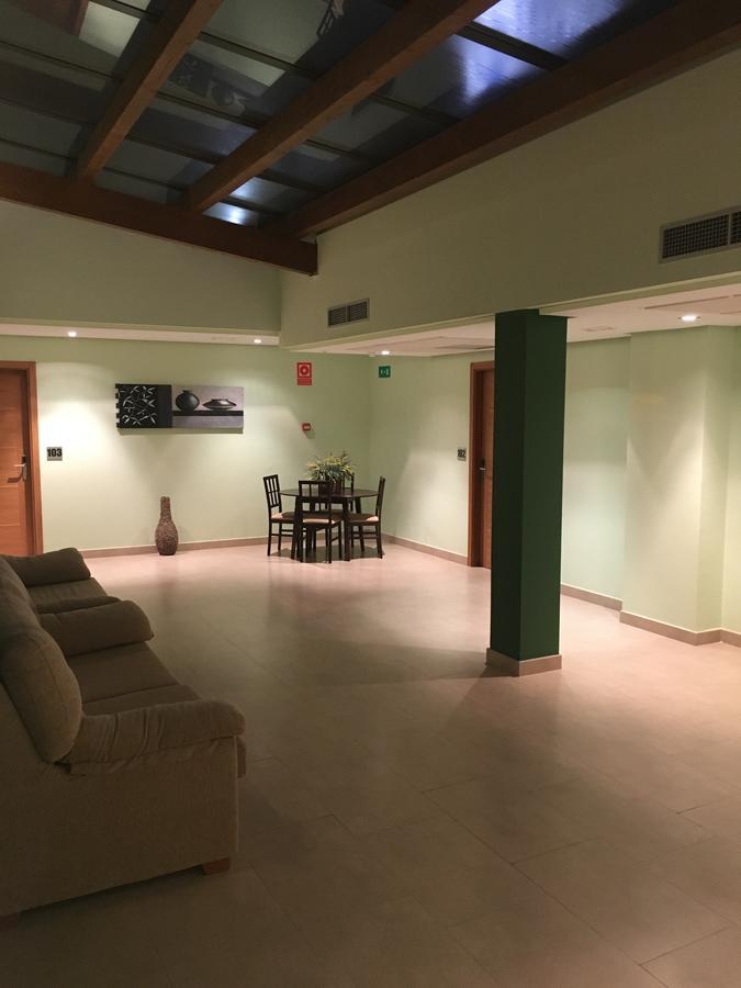 Hotel Area De Servicio Los Chopos Villaherreros Екстериор снимка