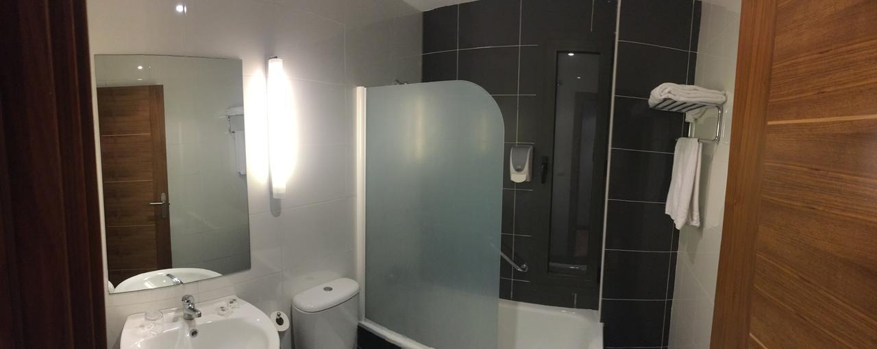 Hotel Area De Servicio Los Chopos Villaherreros Екстериор снимка